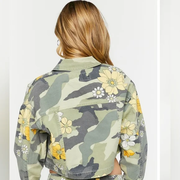 Camo Jacket - Picture 2 of 3